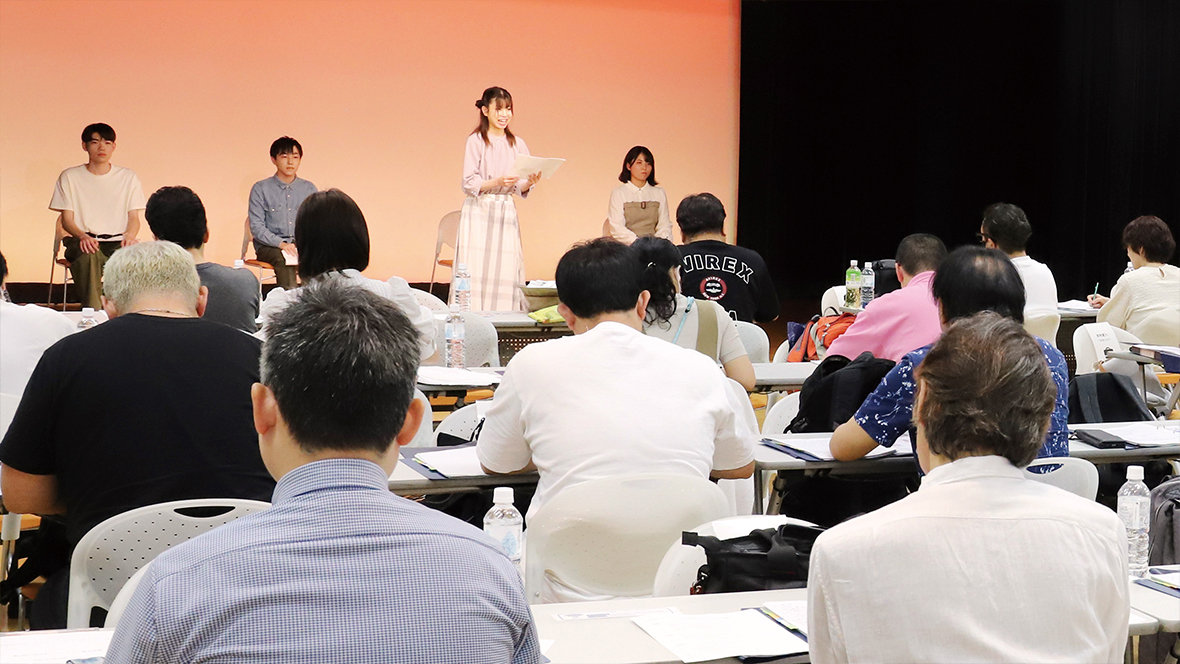 90社以上のプロダクションが来校!「校内オーディション」で業界進出!